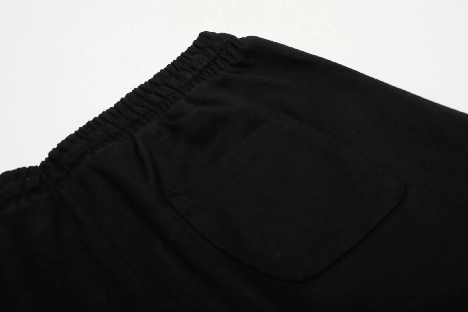 P146 💰 "Top Quality" Style Number: D910# [Ralph Lauren Paul Small Label War Horse Basic Women's Shorts] ✅Slim and sexy slim-fitting model for hot girls, six-color colorful hair ✅Summer fresh, classic and versatile drawstring basic classic shorts ✅Lazy style must-have item, small fresh feeling on the upper body ✅Air cotton is soft, comfortable and breathable, retro and textured ✅Specialized for platform live broadcast, wholesale entity, summer running volume ✅Simple and easy to match, light American style, super great ✅Standard for summer, small and sexy is YYDS, a must for petite girls Size: S-L #Elastic waistline can be stretched Color: Black White Gray Pink Apricot Green